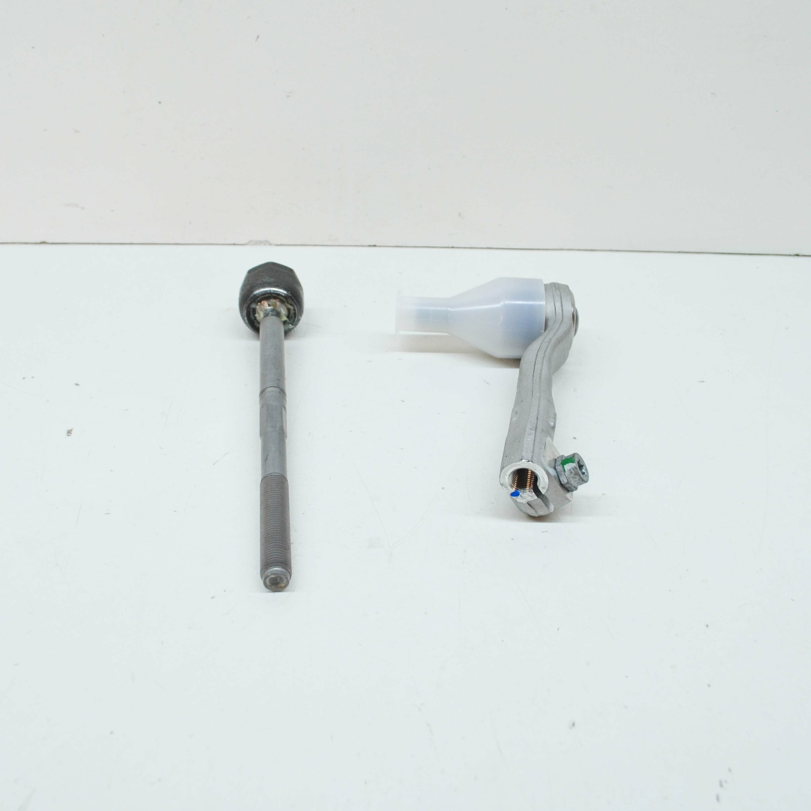 BMW 32104A01665